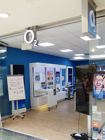 EKT Farmsen Foto O2 Telekommunikation Shop