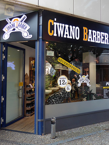 Bild Shop Ciwano Barber außen im Erdgeschoss im EKT Farmsen
