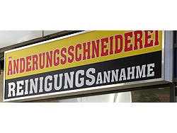 Aenderungsschneiderei / Reinigungsannahme (1. OG) Bild 1